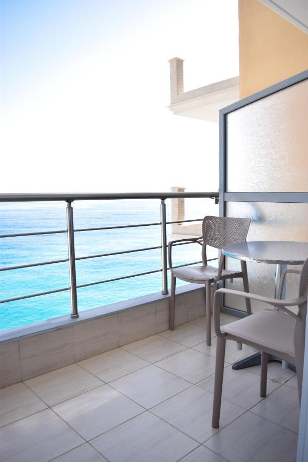 Acta'S Rooms Himare Exterior foto