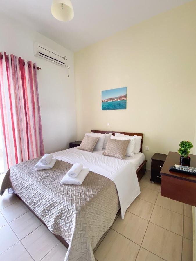 Acta'S Rooms Himare Exterior foto