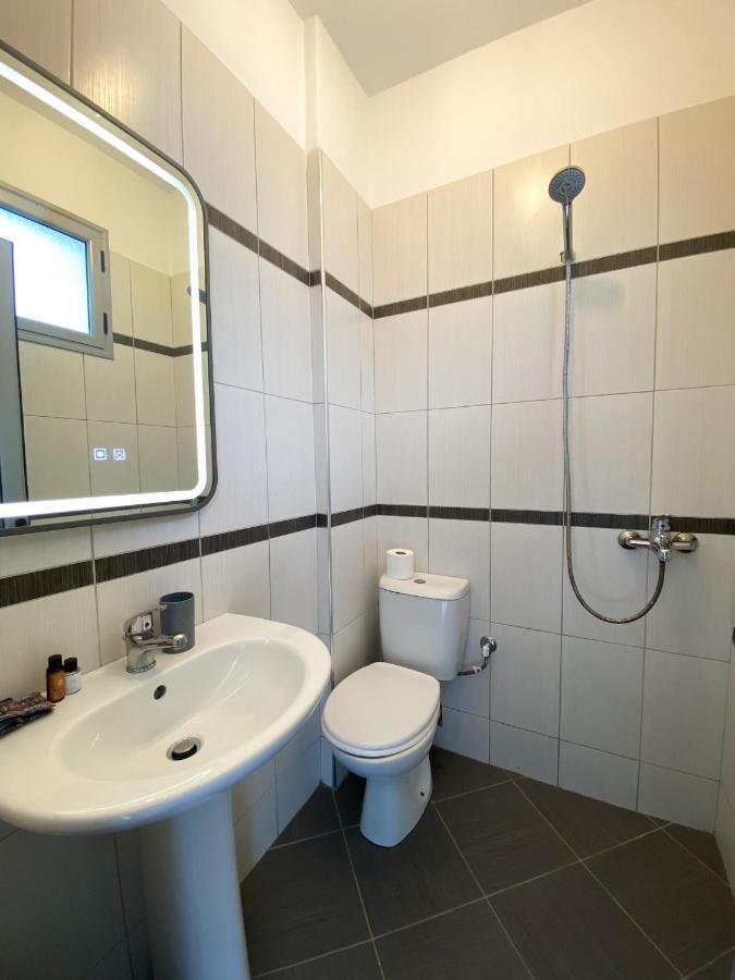 Acta'S Rooms Himare Exterior foto