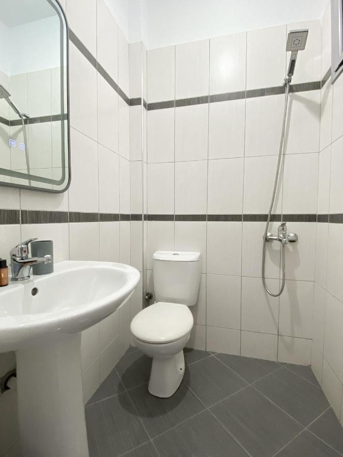 Acta'S Rooms Himare Exterior foto