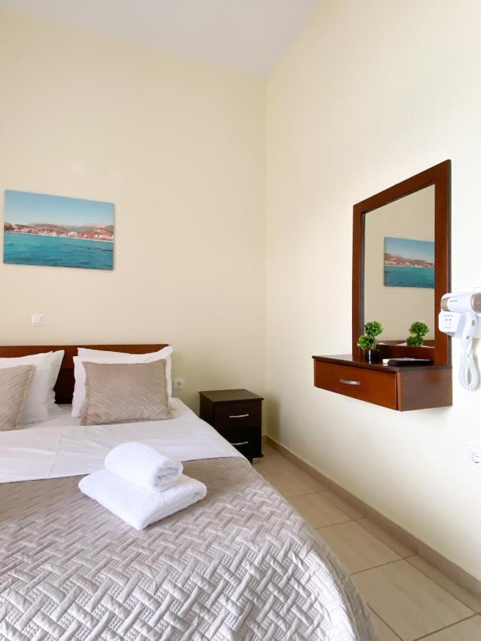 Acta'S Rooms Himare Exterior foto