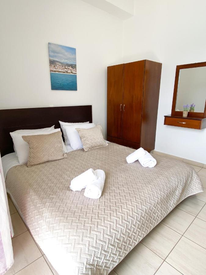 Acta'S Rooms Himare Exterior foto