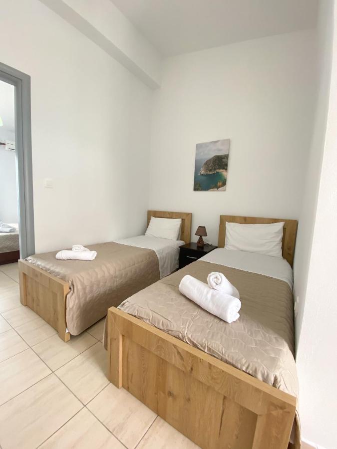 Acta'S Rooms Himare Exterior foto